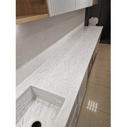 M 732 Marble Mirage